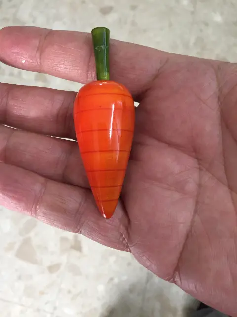 Londji Carrot Wooden Spinning Top