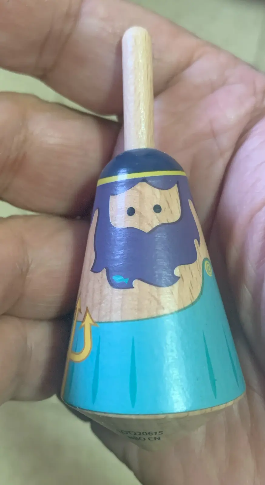 סביבון האל פוסידון יווני של חברת סבורה מעץ