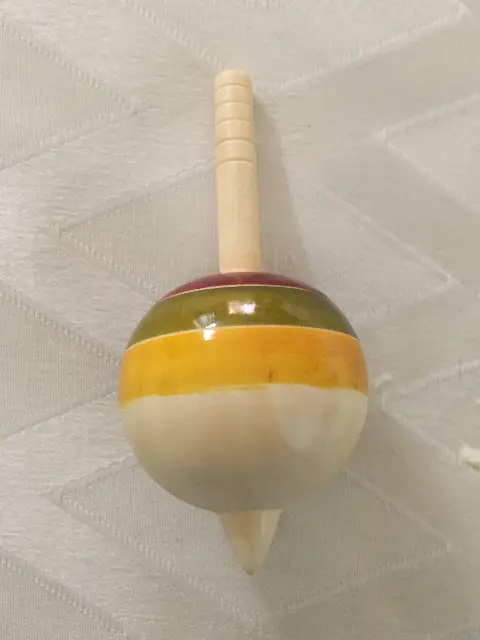 סביבון עץ אורגני מאיה הודו