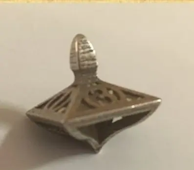 סביבון  4 פאות עם מספרים