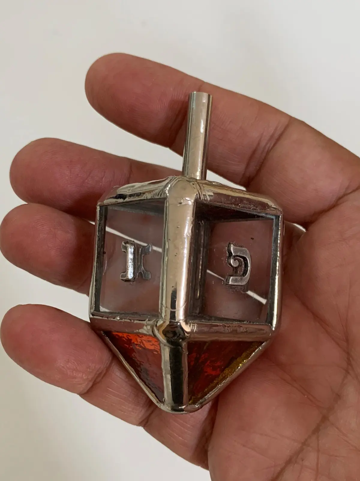 סביבון זכוכית פיוזינג