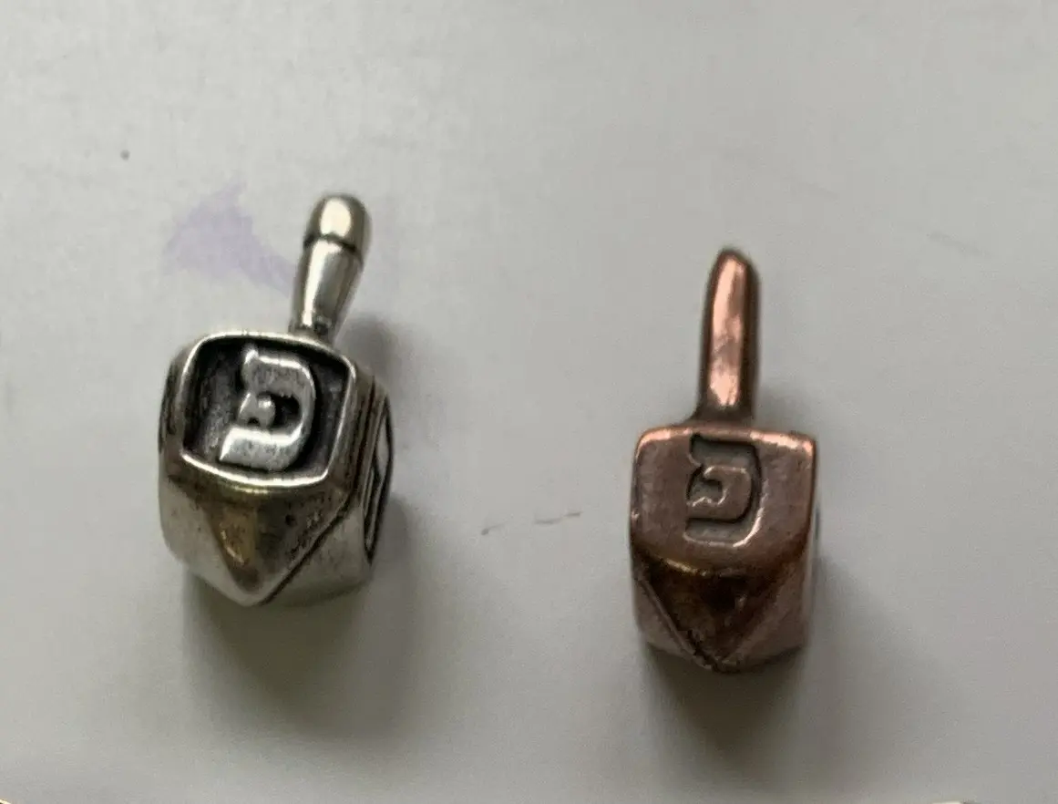 סביבון חנוכה  כסוף