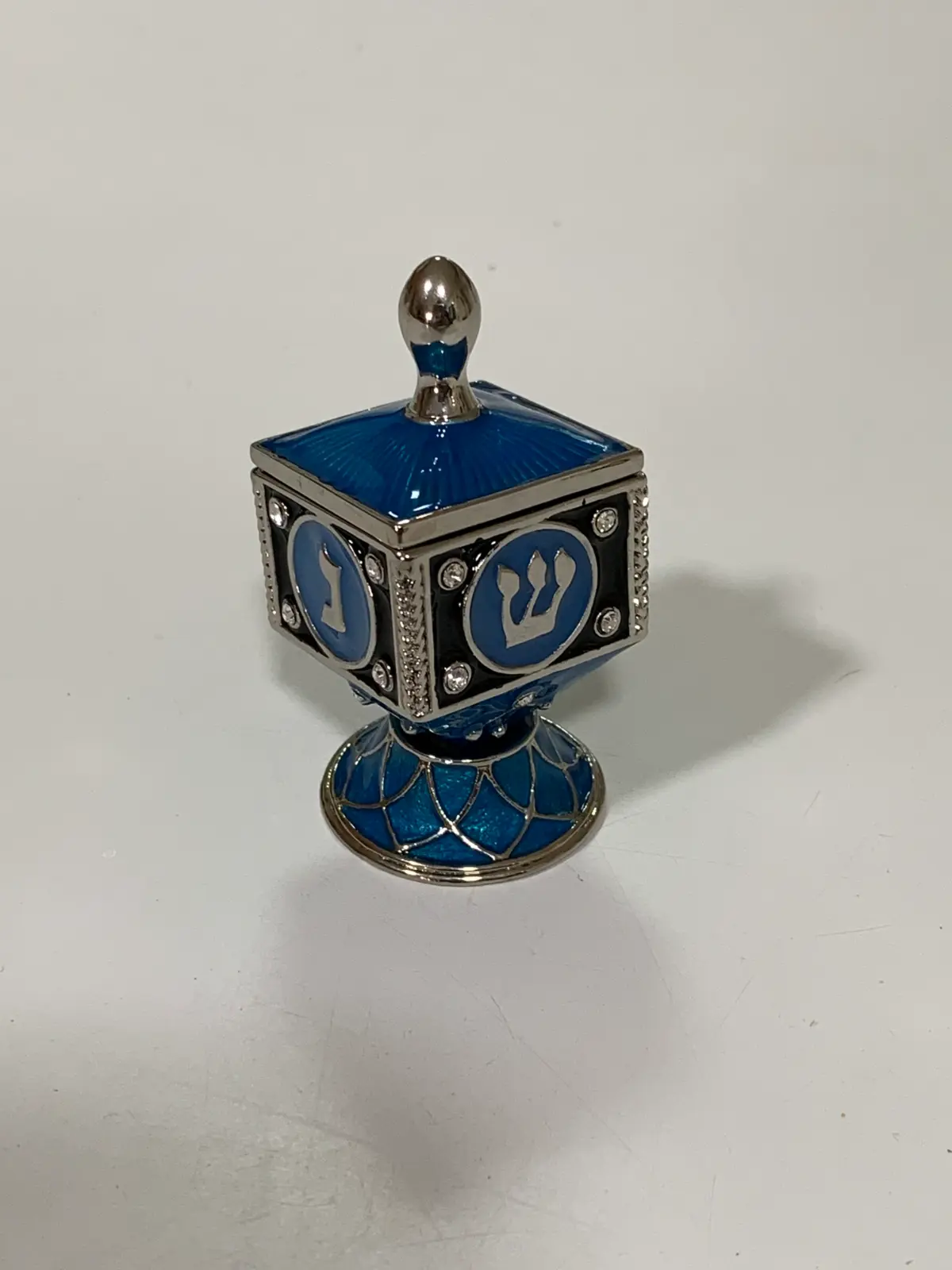 סביבון  קופסה תכלת של קרן קופאל