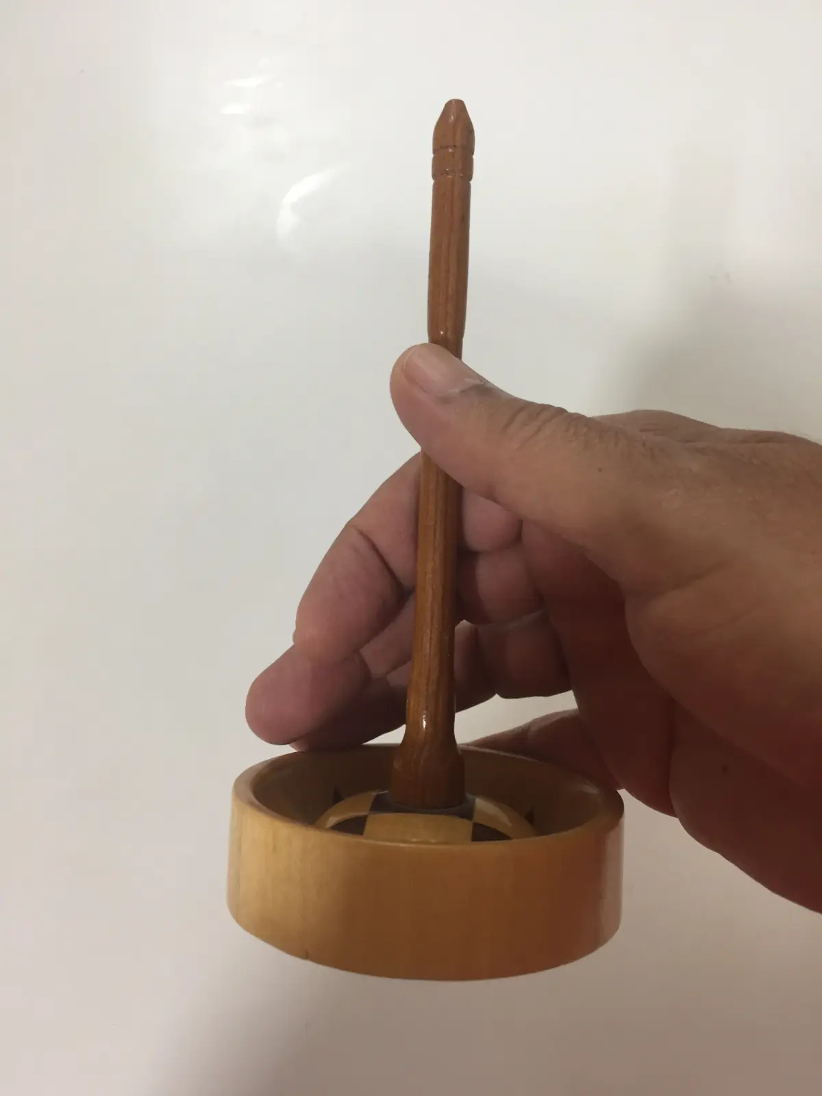 סביבון ארוך של שמעון אורנשטיין מנאות סמדר