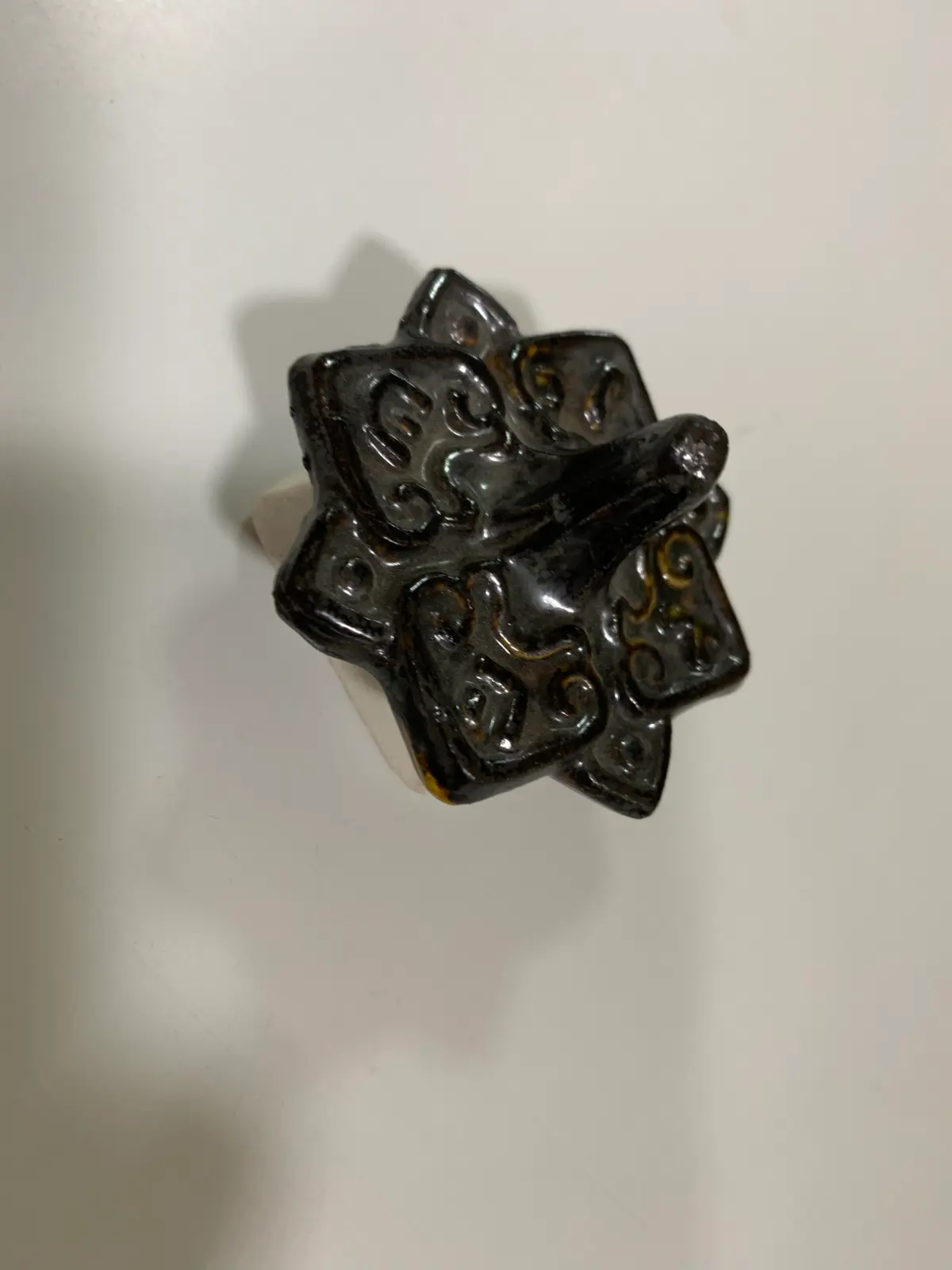 סביבון קרמי של שרה קונפורטי