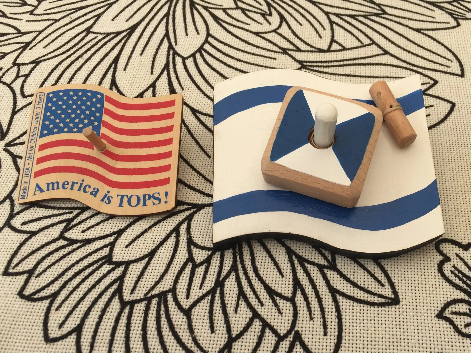הסביבון דגל ישראל היוצרת לאורה לאסקר