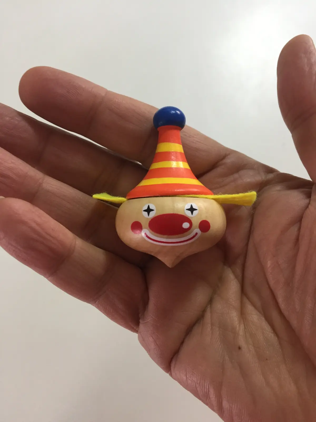 סביבוני ליצן מתנה מדקל הבת שלי ונעם הבן מגרמניה