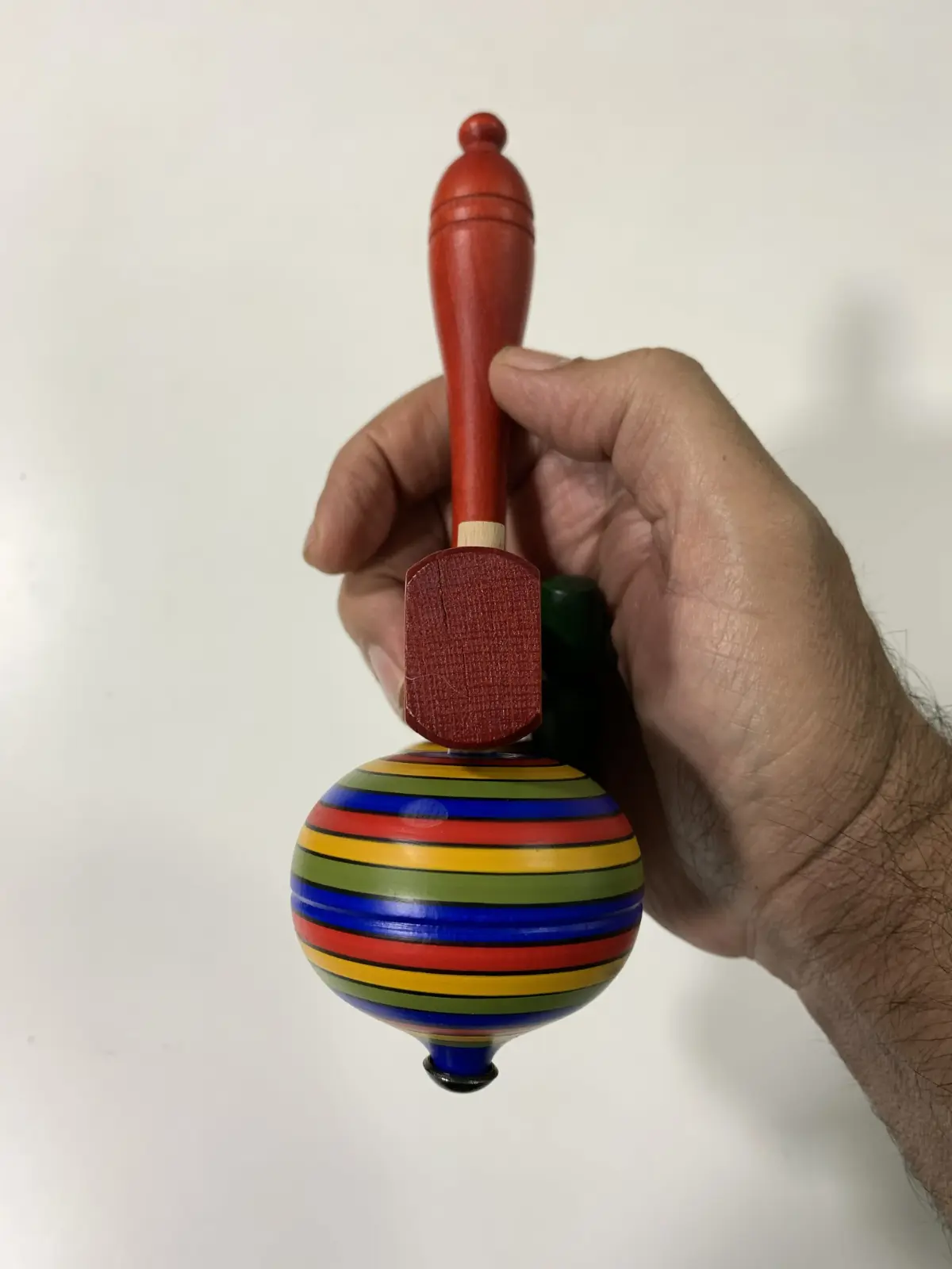 משגר  שני סביבונים עם פורפרה