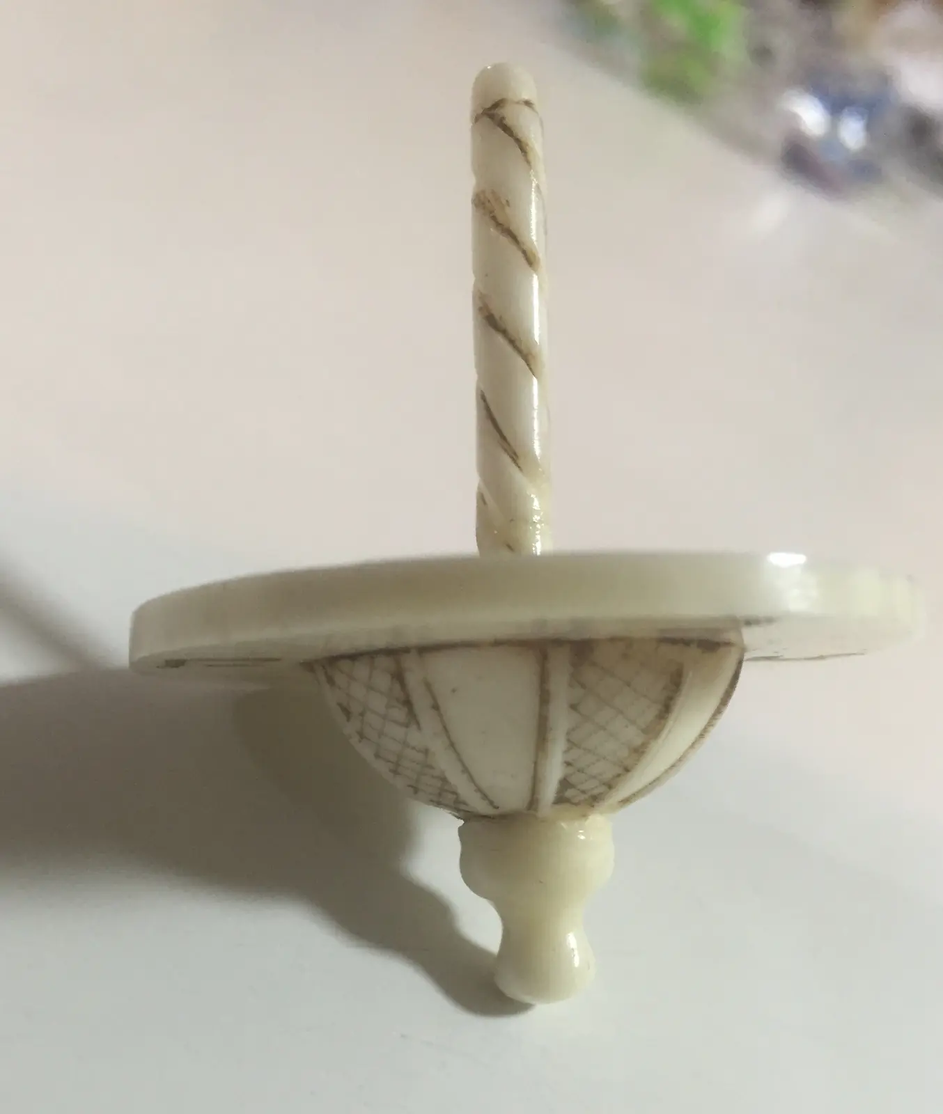 סביבון חנוכה מעצם