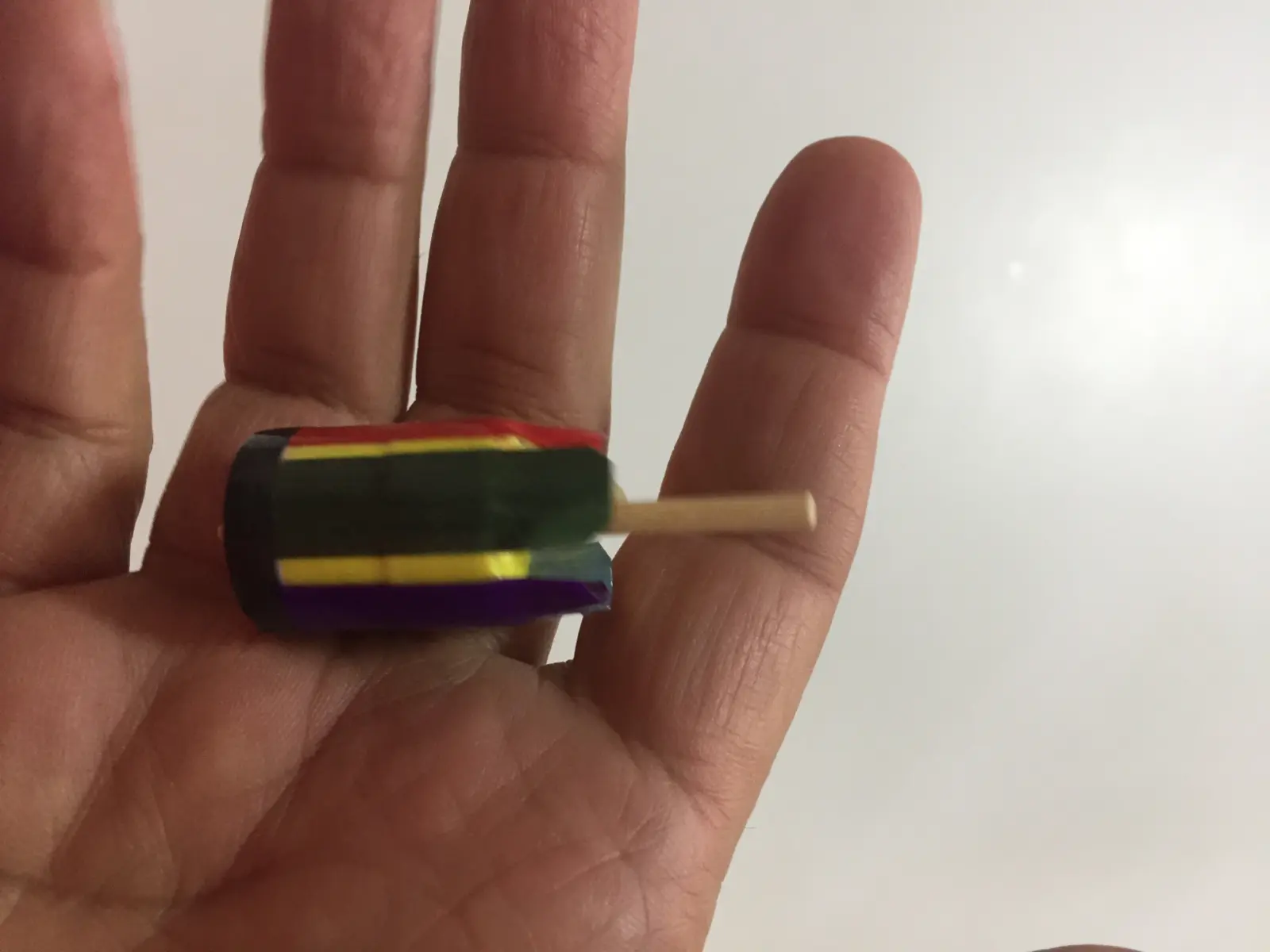 סביבון סטרימר קרפיונים שוחים בשמים הכחולים