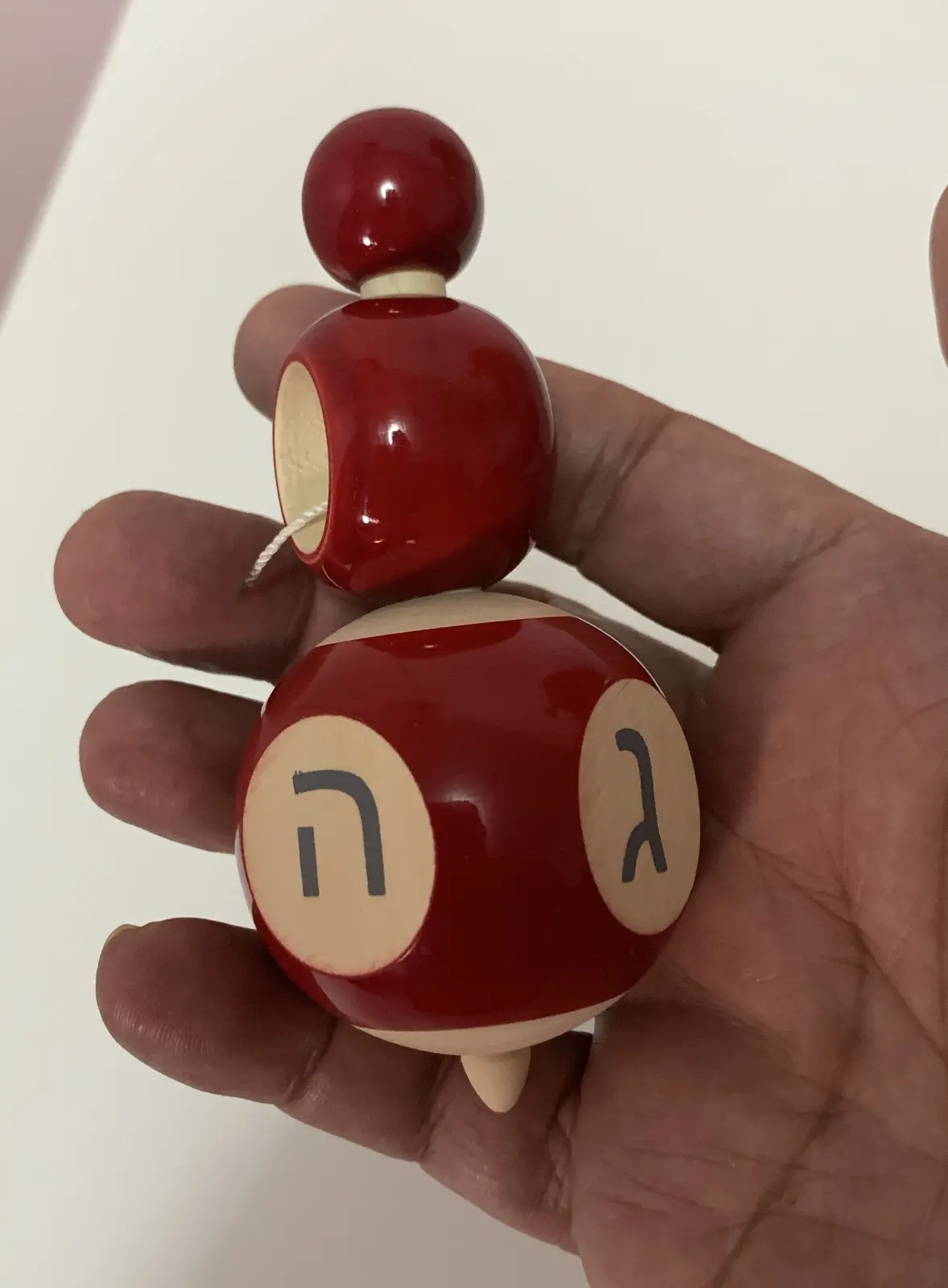 סביבון חנוכה עם משגר