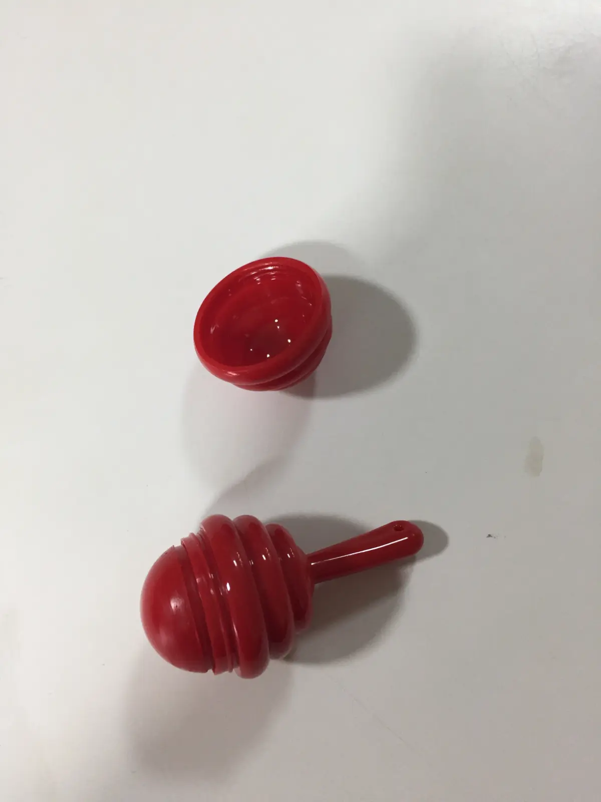 סביבון שהוא גם שפתון